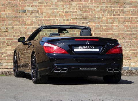 Mercedes-Benz SL Class SL63 AMG 11