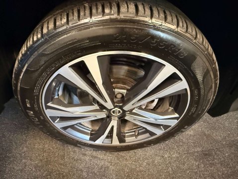 Nissan Qashqai 1.3 Qashqai N-Connecta DiG-T 5dr 60