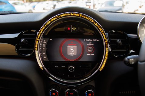 Mini Hatch COOPER S SPORT 23