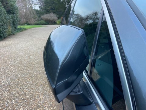 Audi Q7 3.0 TFSIe V6 55 S line SUV 5dr Petrol Plug-in Hybrid Tiptronic quattro Euro 21