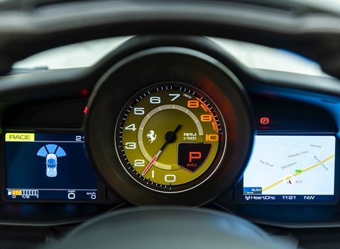 Ferrari 488 Spider 18