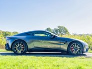 Aston Martin Vantage 4.0 Vantage V8 Auto 3dr 4