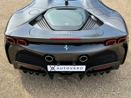 Ferrari SF90 SPIDER 29