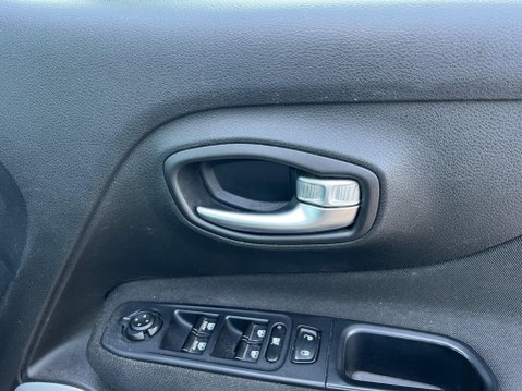 Jeep Renegade 2.0 MultiJetII Longitude 4WD Euro 6 (s/s) 5dr 32