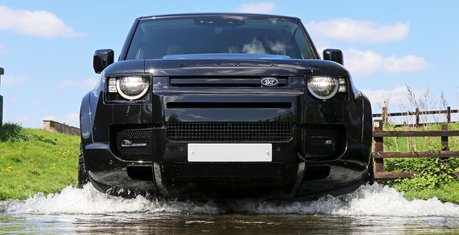 Land Rover Defender 110