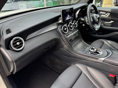 Mercedes-Benz GLC GLC 220 D 4MATIC AMG LINE PREMIUM 14