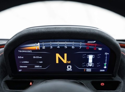 McLaren 765LT V8 SSG 11