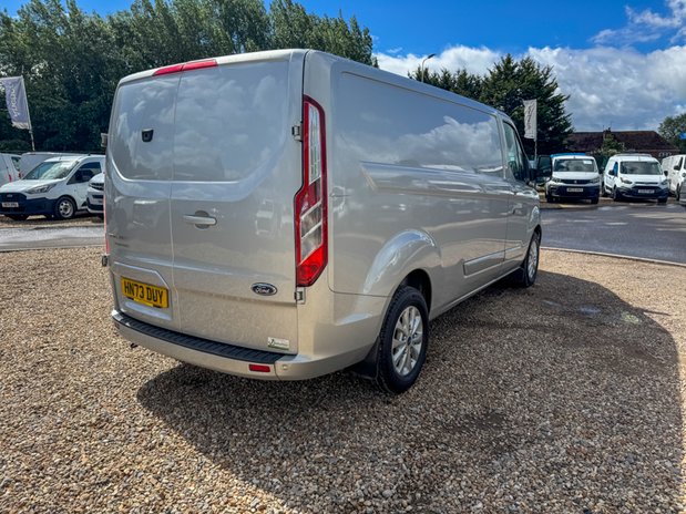 Ford Transit Custom LWB L2H1 [SOLD MM] Low Roof Limited 300 Air Con Alloys Sensors EURO 6 6