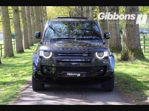 Land Rover Defender 5.0 Defender V8 Auto 4WD 5dr 2