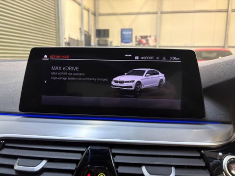 BMW 5 Series 2.0 530e 12kWh SE Auto Euro 6 (s/s) 4dr (17in Alloy) 32