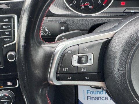 Volkswagen Golf 2.0 TSI BlueMotion Tech GTI Performance DSG Euro 6 (s/s) 3dr 31