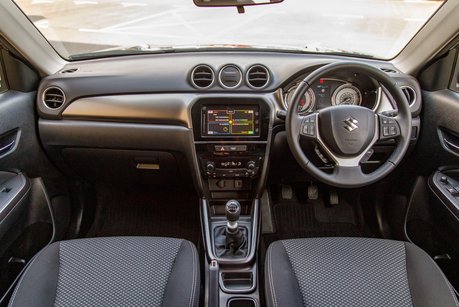 Suzuki Vitara SZ-T BOOSTERJET MHEV