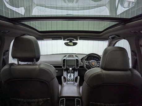 Porsche Cayenne 3.0 Cayenne D Platinum Edition V6 Tiptronic S A 4WD 5dr 2