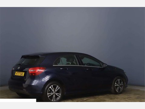 Mercedes-Benz A Class 1.6 A180 SE 7G-DCT Euro 6 (s/s) 5dr 11