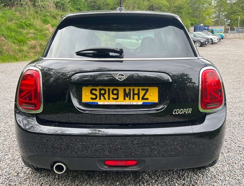 Mini Hatch 1.5 Cooper Classic 5dr 3