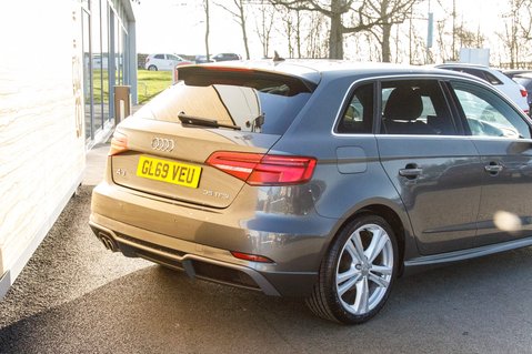 Audi A3 SPORTBACK TFSI S LINE 8