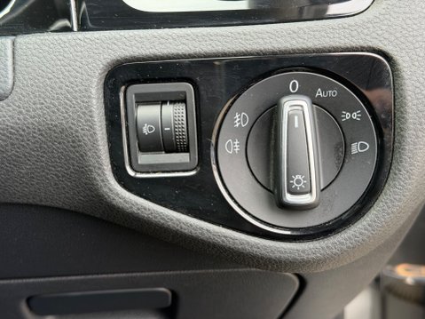 Volkswagen Golf GT TSI ACT BLUEMOTION TECHNOLOGY DSG 18