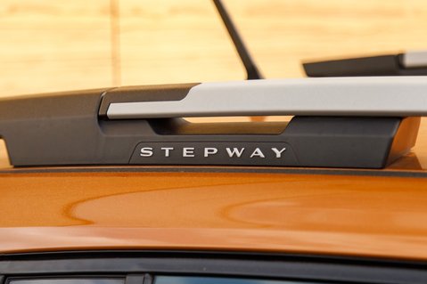 Dacia Sandero Stepway PRESTIGE TCE 8