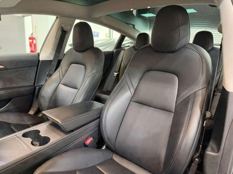 Tesla Model 3 (Dual Motor) Performance Saloon 4dr Electric Auto 4WDE (Performance Upgrade 6