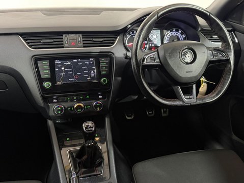 Skoda Octavia VRS 2.0 TDI MANUAL 14