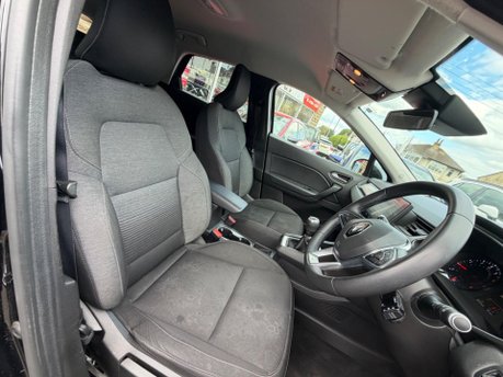Renault Captur ICONIC TCE 9