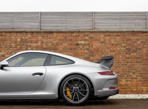Porsche 911 (991.2) GT3 29