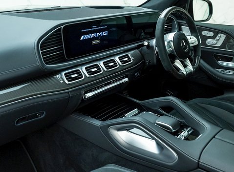 Mercedes-Benz GLS 63 Night Edition Executive 20