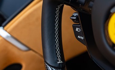 Ferrari Roma SPIDER 28