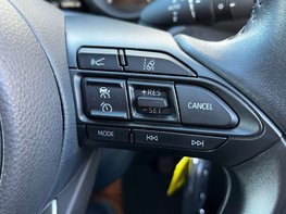 Toyota Yaris 1.5 Yaris Design HEV CVT 5dr 58