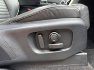 Land Rover Discovery 3.0 TD V6 HSE LUXURY SUV 5dr Diesel Auto 4WD Euro 6 (s/s) (258 ps) 30