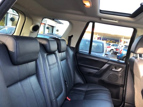 Land Rover Freelander SD4 HSE automatic diesel 89,000m, NAV, heated seats, leather, DAB 7