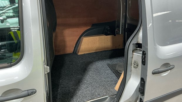 Renault Kangoo LWB L2H1 Low Roof Business Air Con EURO 6 NO VAT 8