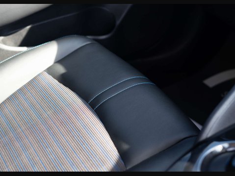 Nissan LEAF Leaf N-Connecta 5dr 30