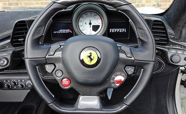 Ferrari 458 Speciale Aperta 11