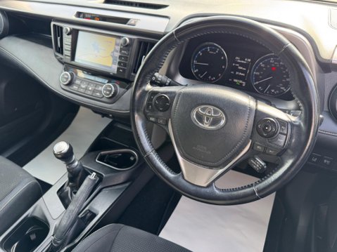Toyota Rav4 2.0 D-4D Business Edition Plus Euro 6 (s/s) 5dr (Safety Sense, Nav) 32