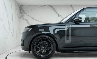 Land Rover Range Rover P530 First Edition 32