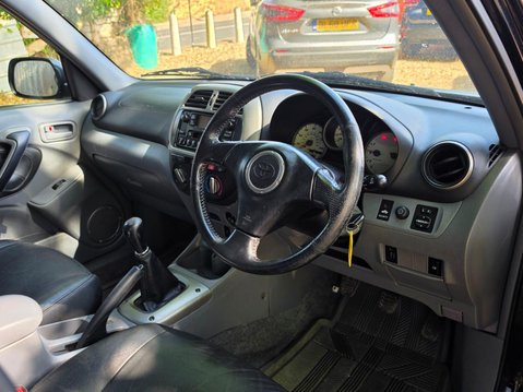 Toyota Rav4 2.0 VVT-i VX 4WD 5dr 5