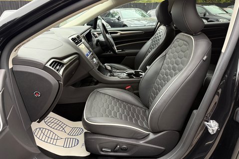 Ford Mondeo VIGNALE HYBRID - RARE CAR -CAMERA-HEATED/COOLED/ELECTRIC SEATS -HUGE SPEC 25