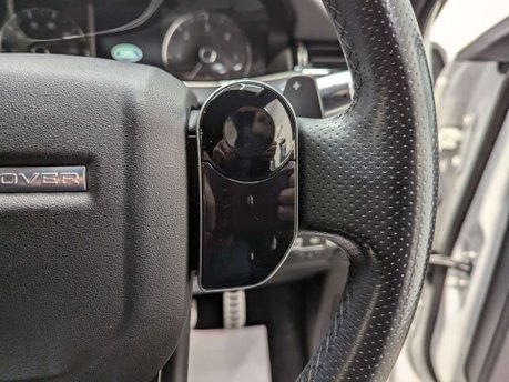Land Rover Range Rover Evoque 2.0 Range Rover Evoque R-Dynamic S D Auto 4WD 5dr 76