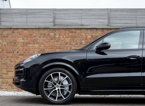 Porsche Cayenne Turbo 27