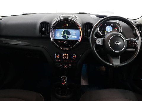 Mini Countryman 1.5 Countryman Cooper Classic Auto 5dr 18