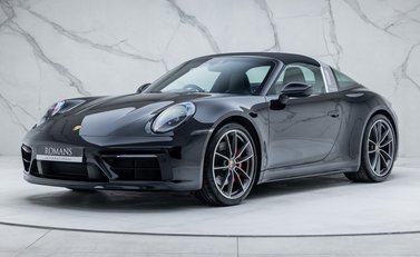 Porsche 911 Targa 4S (992) 5