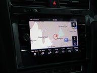 Volkswagen Golf SE NAVIGATION TDI 39