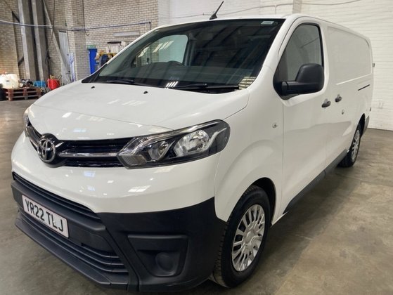 Toyota Proace L2 ICON