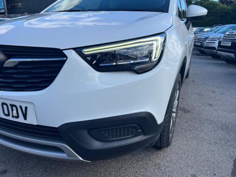 Vauxhall Crossland X 1.2 Griffin Euro 6 (s/s) 5dr 8