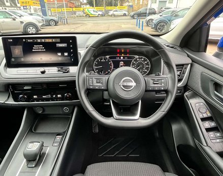 Nissan Qashqai 1.3 Qashqai Acenta Premium T MHEV CVT 5dr 19