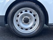 Ford Transit Courier Base Ecoboost 100 ps with Air Con / Rear Sensors 33