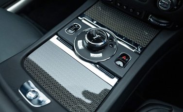 Rolls-Royce Wraith Black Badge 16