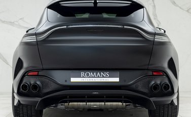 Aston Martin DBX 707 5