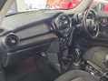 Mini Hatch 1.5 Cooper Steptronic Euro 6 (s/s) 3dr 6